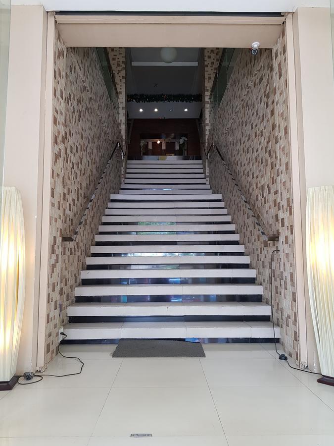 Hotel Giorgio General Santos City Exteriör bild