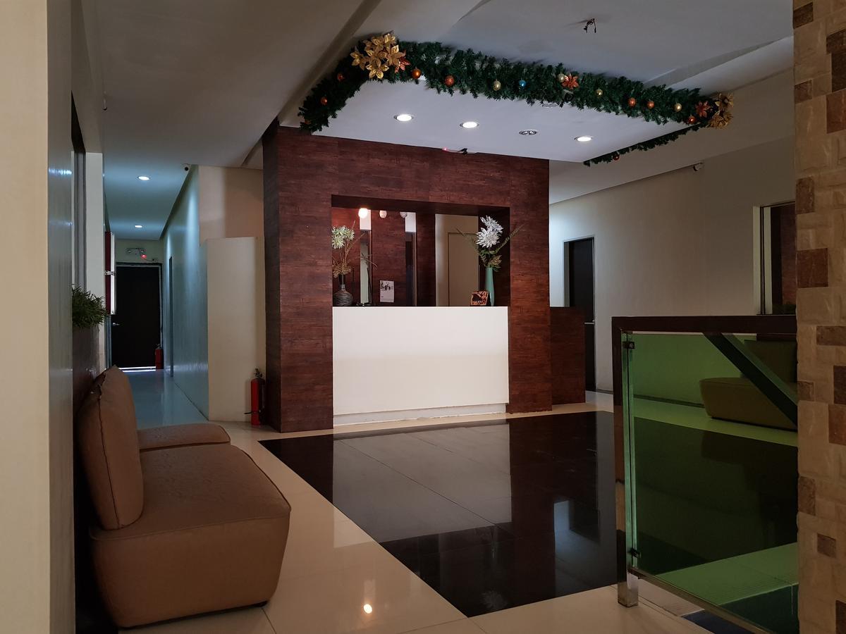 Hotel Giorgio General Santos City Exteriör bild