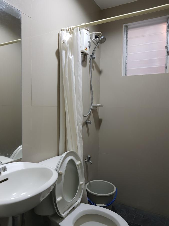 Hotel Giorgio General Santos City Exteriör bild